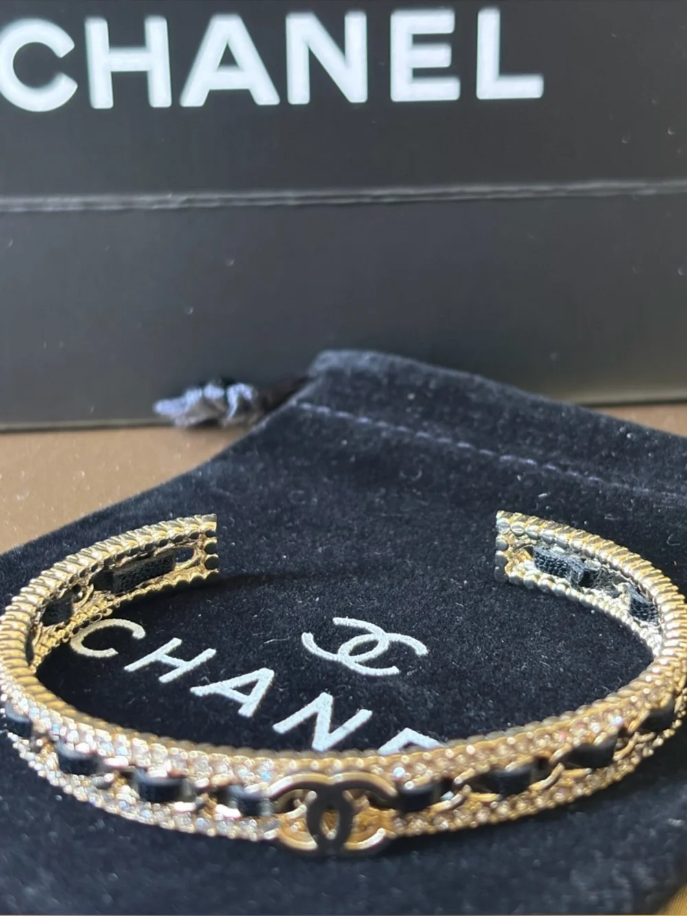 Chanel Gold and black Bangle Bracelet - Picture 2 of 12